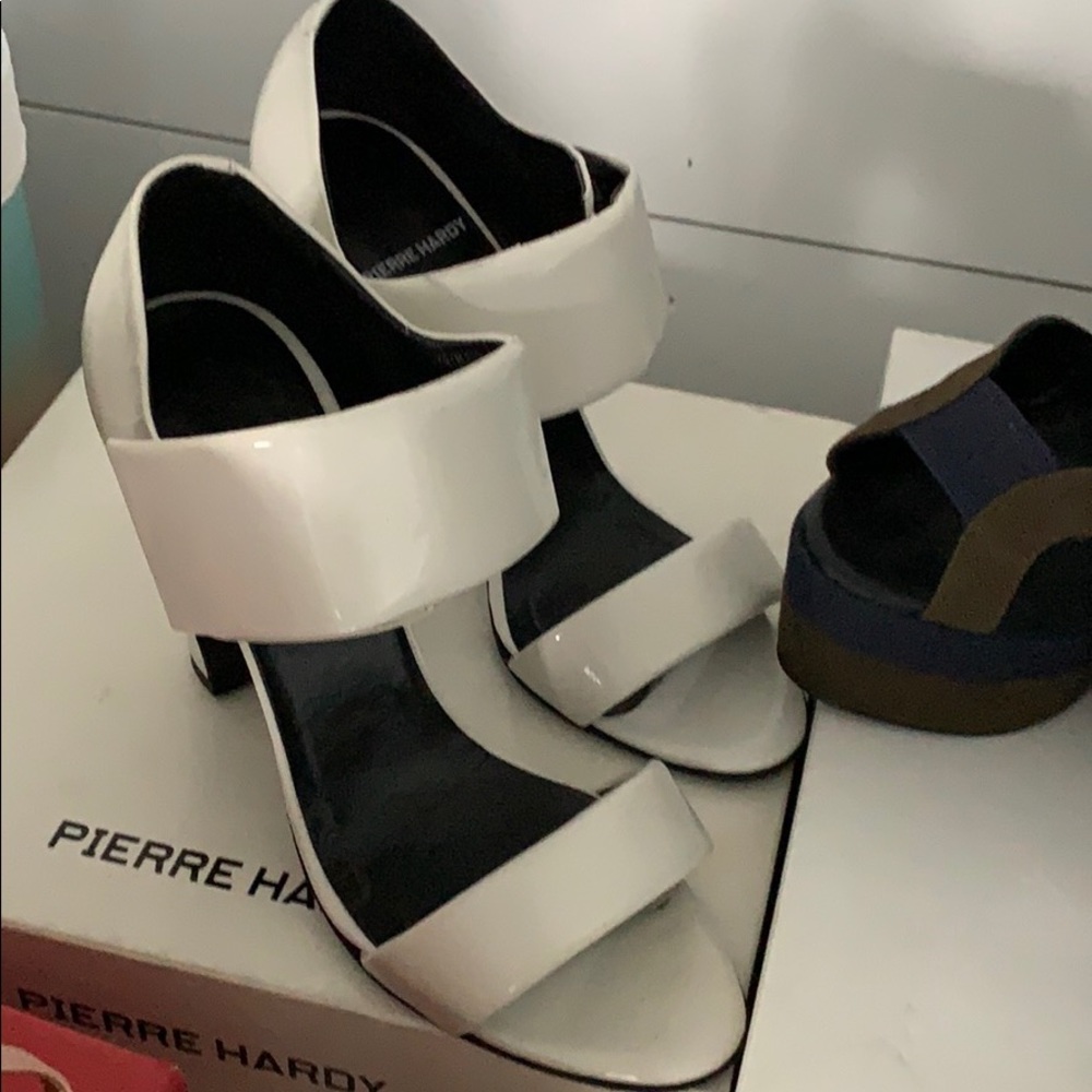 White Pierre hardy Velcro shoe size 38